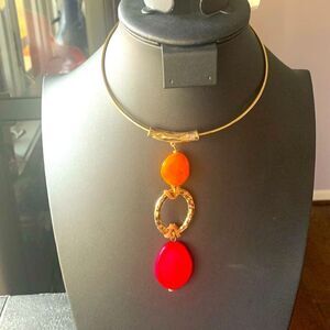 Erica Lyons (EL) Gold tone Circle Necklace, long pendant, NEW w/Tag
